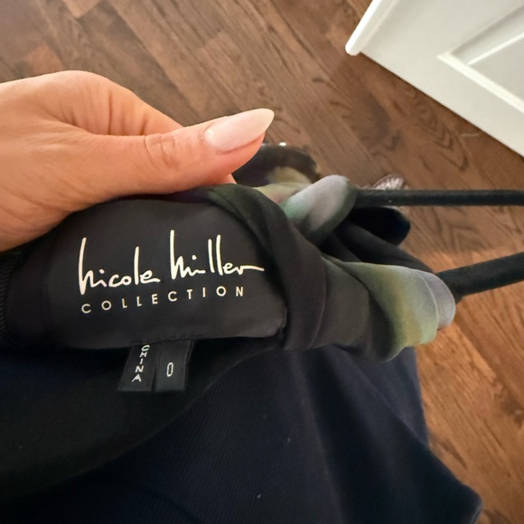 Nicole Miller Collection mid length dress. - Picture 3 of 3